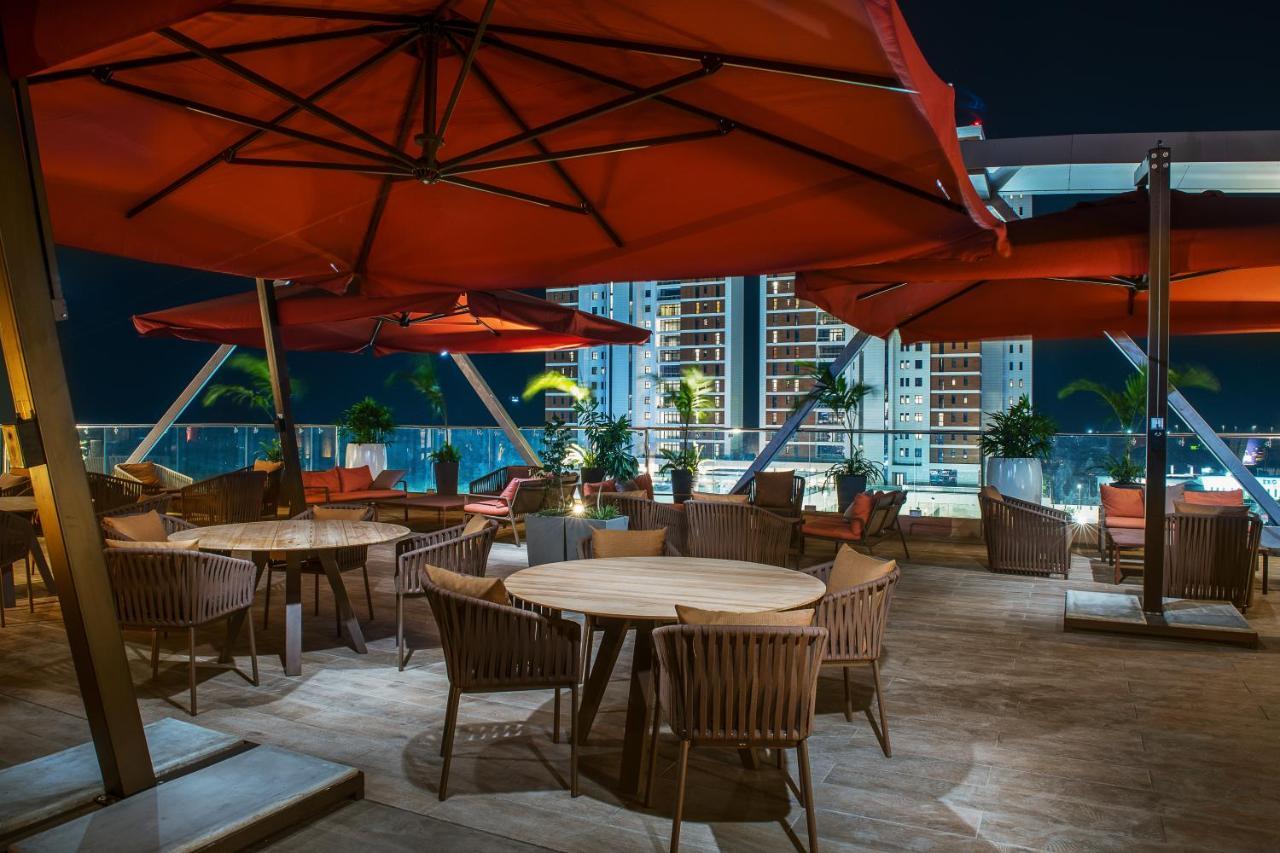 The White Orchid Hotel Lagos Esterno foto